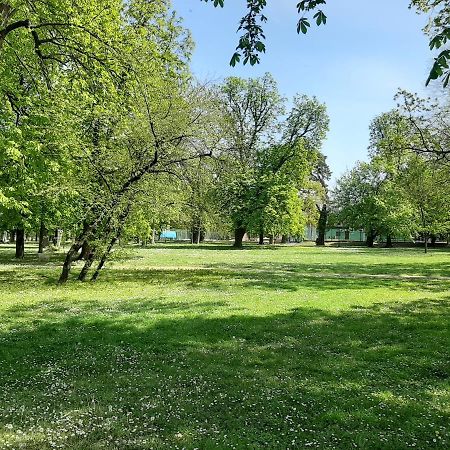 Apartman Kod Kestena Осиек Экстерьер фото