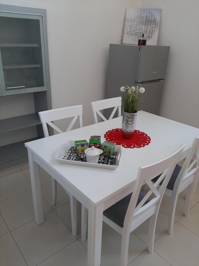 Apartman Kod Kestena Осиек Экстерьер фото