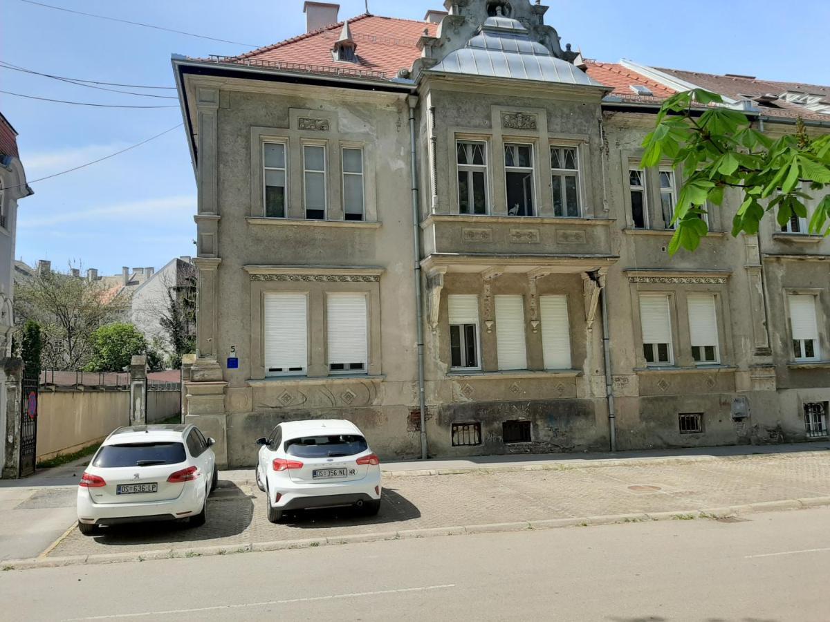 Apartman Kod Kestena Осиек Экстерьер фото